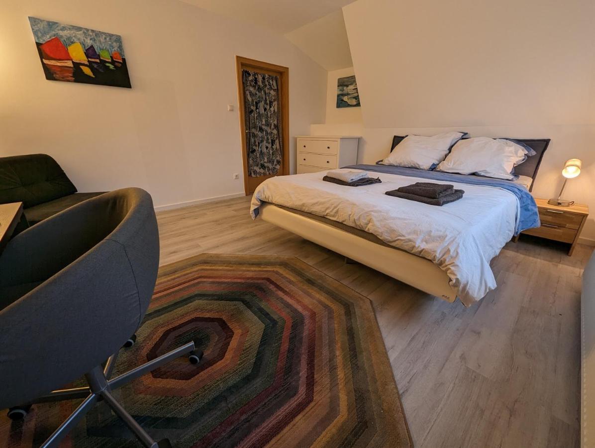 Gemuetliche Zimmer Im Herzen Der Stadt Em-Apartments Deutschland بيليفيلد المظهر الخارجي الصورة